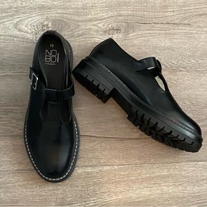 Cute Mary Jane shoes size 10